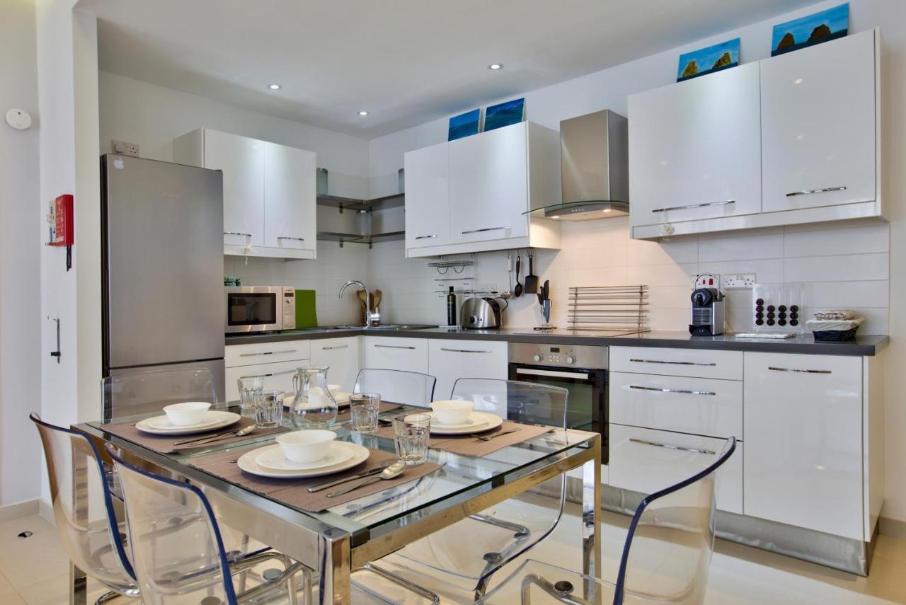 Bright And Central 2 Bedroom Apartment In سليمة المظهر الخارجي الصورة