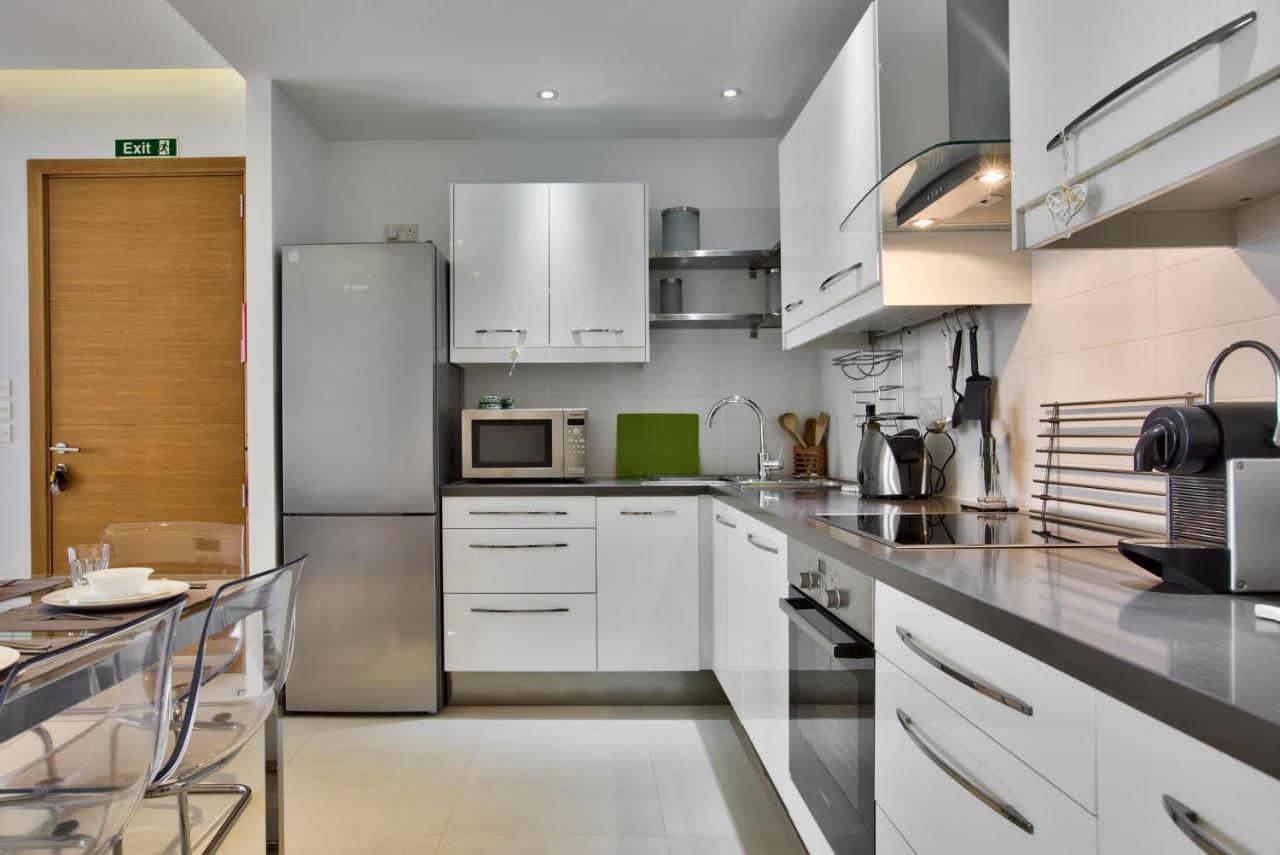 Bright And Central 2 Bedroom Apartment In سليمة المظهر الخارجي الصورة
